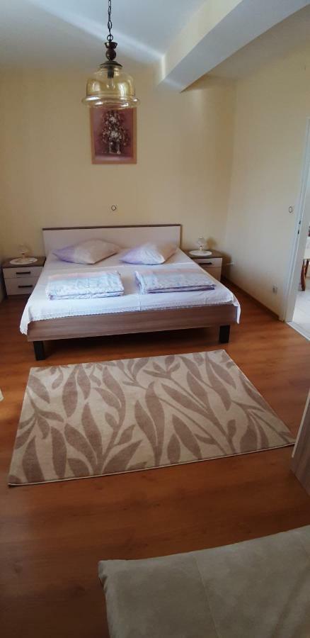 Apartment Biserka Barbat na Rabu Экстерьер фото