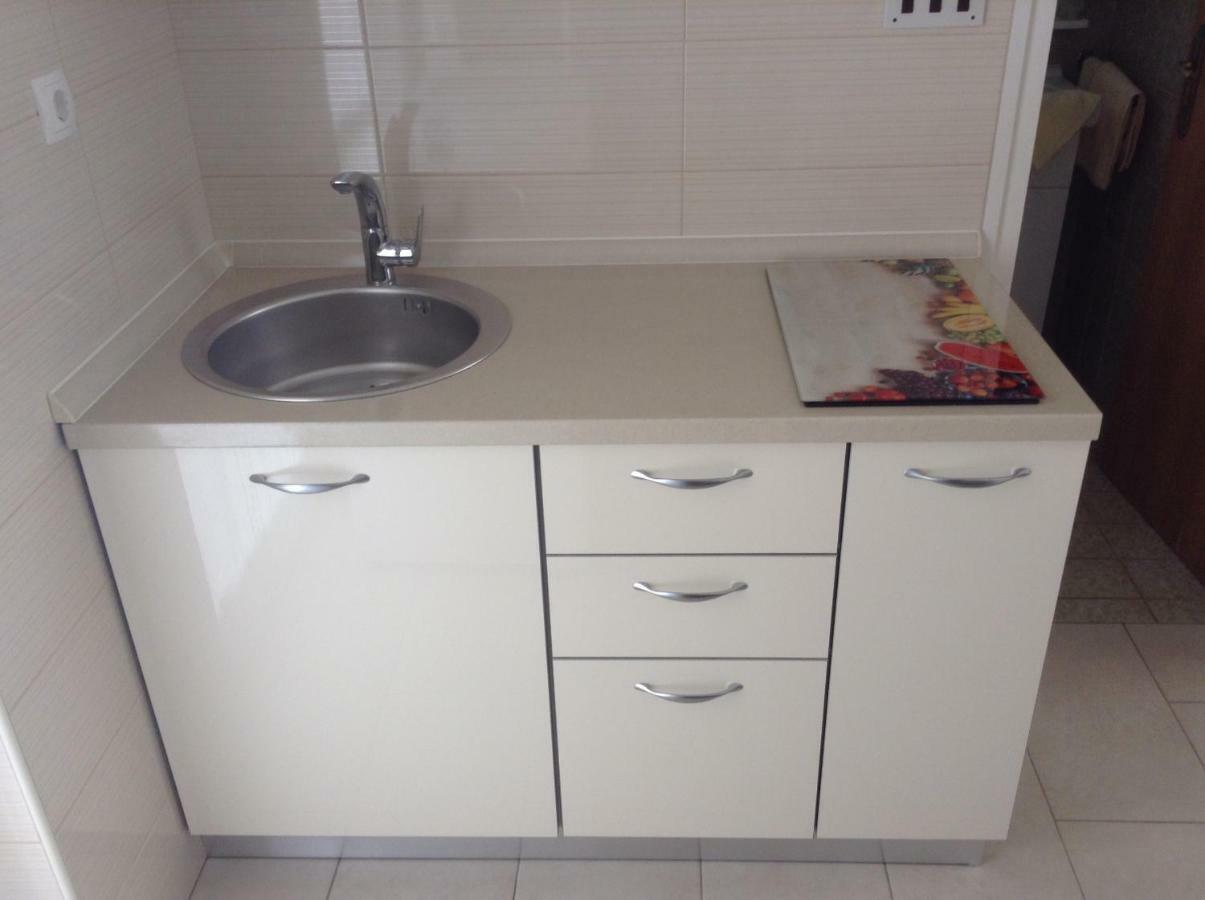 Apartment Biserka Barbat na Rabu Экстерьер фото